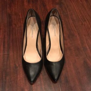 Good condition; pumps as very comfortable!